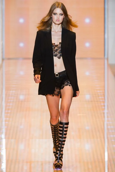 Look 2